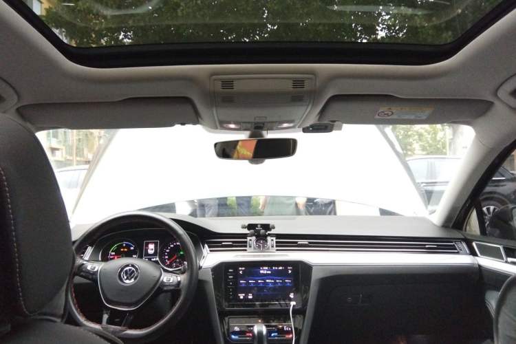 Used Volkswagen Magotan GTE Plug-in Hybrid 2020 GTE Luxury Model Headliner