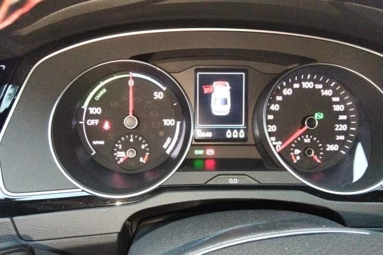 Used Volkswagen Magotan GTE Plug-in Hybrid 2020 GTE Luxury Model Instrument Cluster