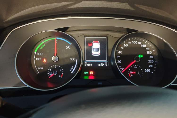 Used Volkswagen Magotan GTE Plug-in Hybrid 2020 GTE Luxury Model Instrument Cluster