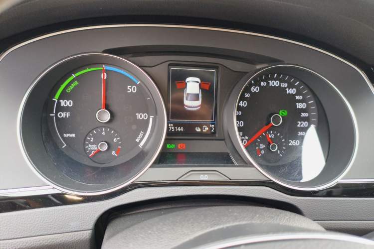 Used Volkswagen Magotan GTE Plug-in Hybrid 2020 GTE Luxury Model Instrument Cluster