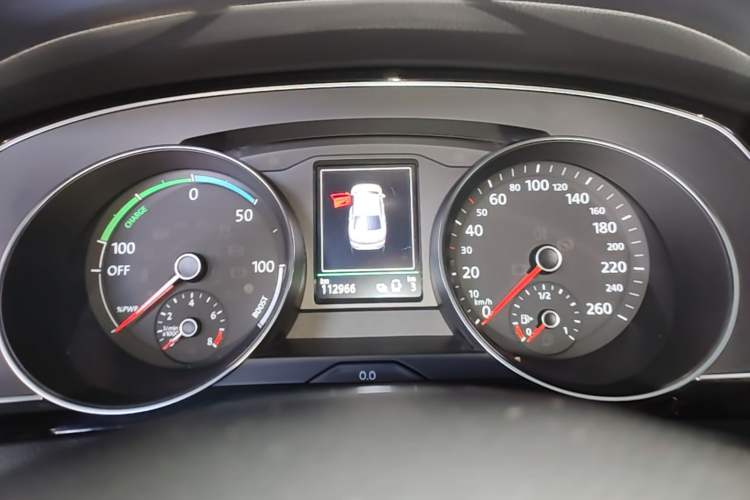 Used Volkswagen Magotan GTE Plug-in Hybrid 2020 GTE Prestige Model Instrument Cluster