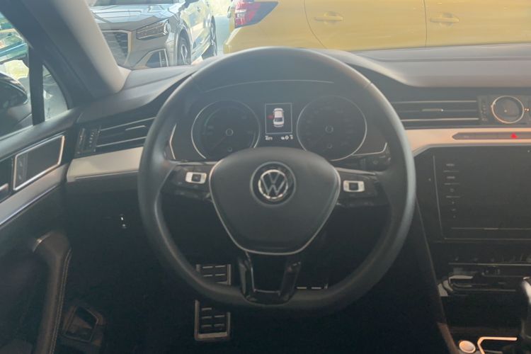 Used Volkswagen Magotan GTE Plug-in Hybrid 2020 GTE Luxury Model Interior 6