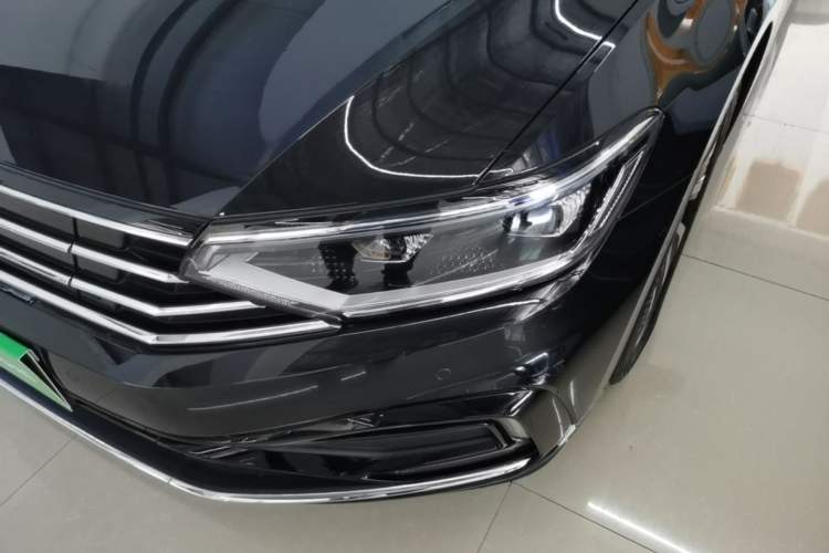 Used Volkswagen Magotan GTE Plug-in Hybrid 2020 GTE Luxury Model Left Front Headlight