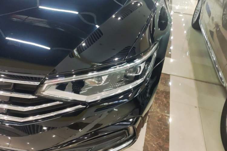 Used Volkswagen Magotan GTE Plug-in Hybrid 2020 GTE Luxury Model Left Front Headlight