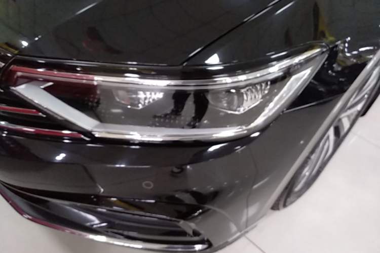 Used Volkswagen Magotan GTE Plug-in Hybrid 2020 GTE Luxury Model Left Front Headlight