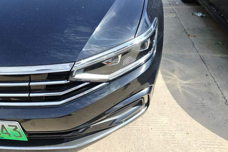 Used Volkswagen Magotan GTE Plug-in Hybrid 2020 GTE Luxury Model Left Front Headlight