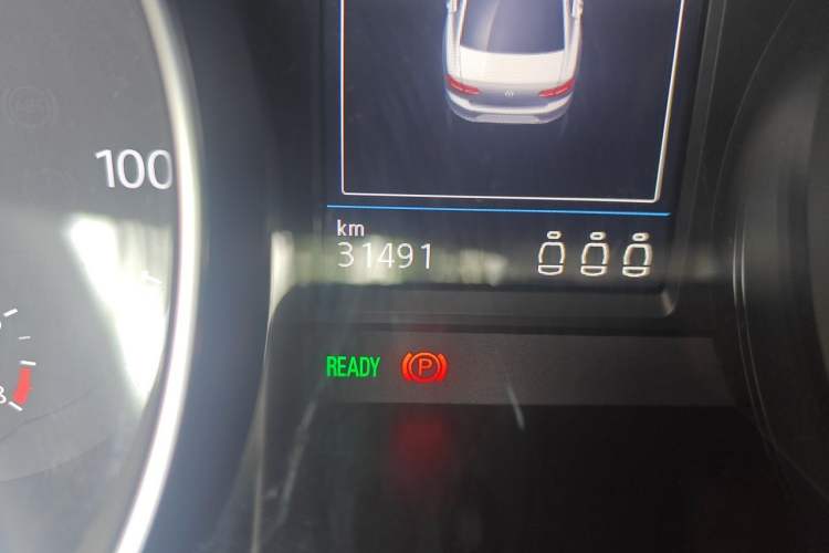 Used Volkswagen Magotan GTE Plug-in Hybrid 2020 GTE Luxury Model Odometer Close Up