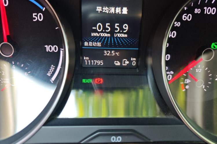 Used Volkswagen Magotan GTE Plug-in Hybrid 2020 GTE Luxury Model Odometer Close Up