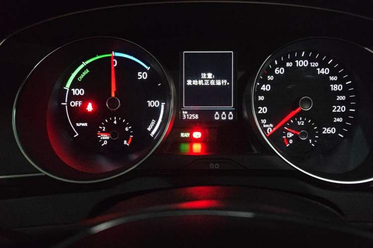 Used Volkswagen Magotan GTE Plug-in Hybrid 2020 GTE Luxury Model Odometer Close Up