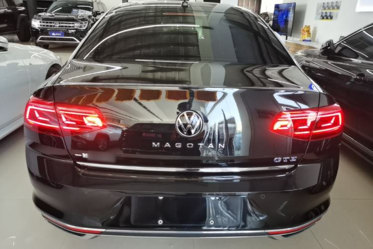 Used Volkswagen Magotan GTE Plug-in Hybrid 2020 GTE Luxury Model Rear
