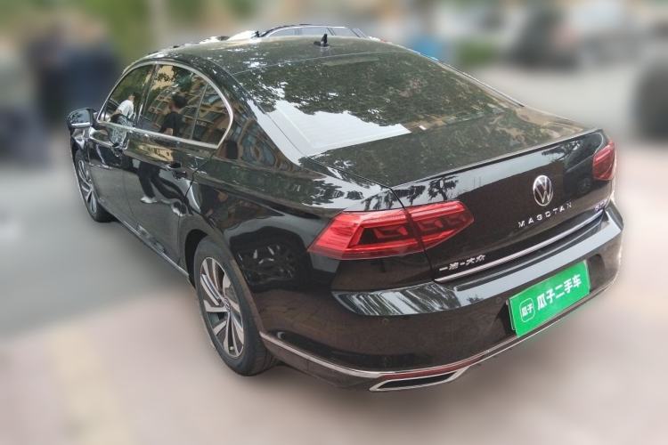 Used Volkswagen Magotan GTE Plug-in Hybrid 2020 GTE Luxury Model Rear Left 45 Deg