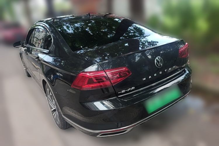 Used Volkswagen Magotan GTE Plug-in Hybrid 2020 GTE Prestige Model Rear Left 45 Deg