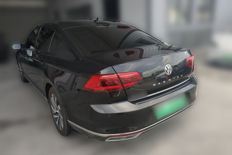 Used Volkswagen Magotan GTE Plug-in Hybrid 2020 GTE Luxury Model Rear Left 45 Deg