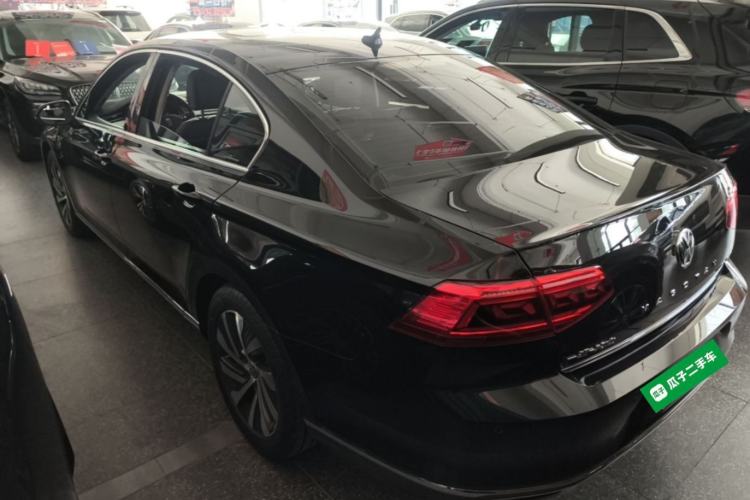 Used Volkswagen Magotan GTE Plug-in Hybrid 2020 GTE Luxury Model Rear Left 45 Deg