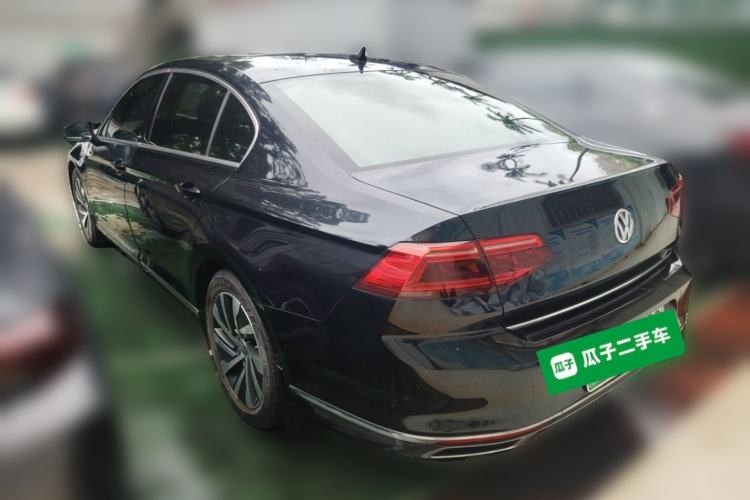 Used Volkswagen Magotan GTE Plug-in Hybrid 2020 GTE Luxury Model Rear Left 45 Deg
