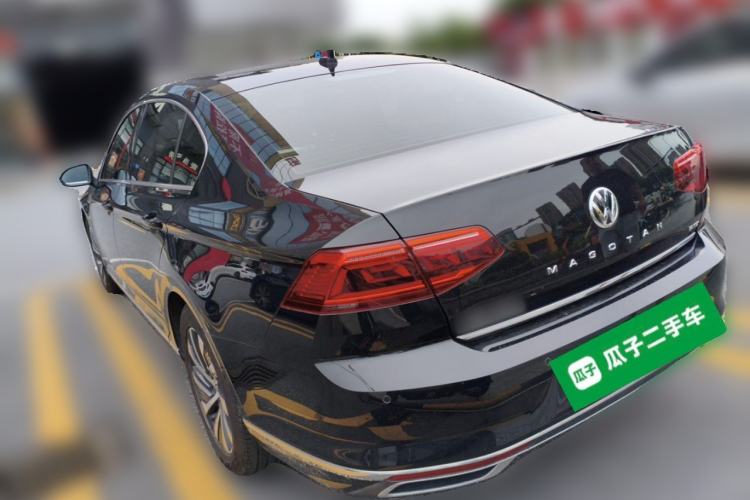 Used Volkswagen Magotan GTE Plug-in Hybrid 2020 GTE Luxury Model Rear Left 45 Deg