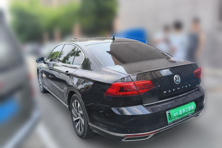 Used Volkswagen Magotan GTE Plug-in Hybrid 2020 GTE Luxury Model Rear Left 45 Deg
