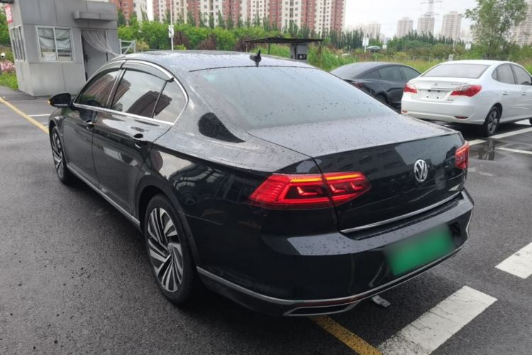 Used Volkswagen Magotan GTE Plug-in Hybrid 2020 GTE Prestige Model Rear Left 45 Deg
