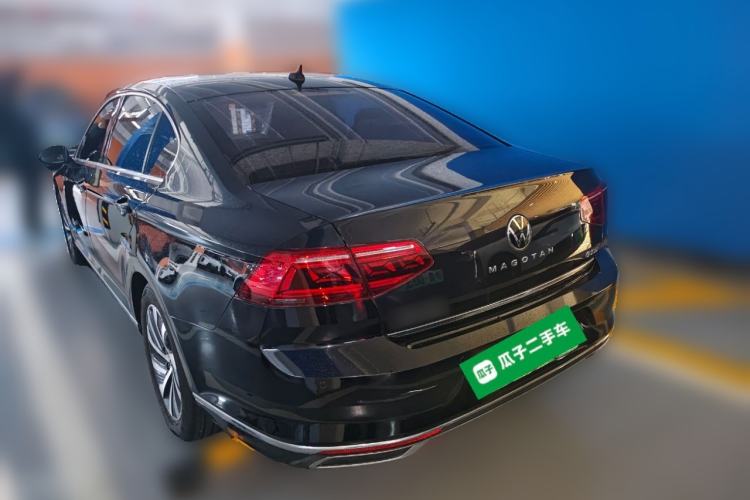 Used Volkswagen Magotan GTE Plug-in Hybrid 2020 GTE Luxury Model Rear Left 45 Deg