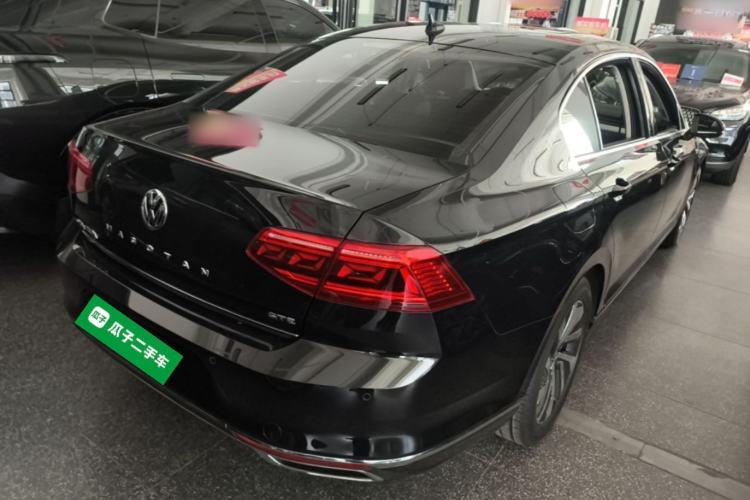 Used Volkswagen Magotan GTE Plug-in Hybrid 2020 GTE Luxury Model Rear Right 45 Deg