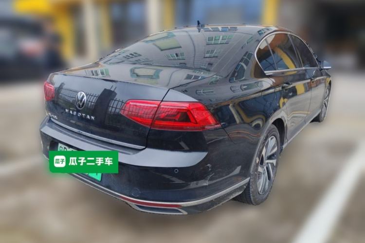 Used Volkswagen Magotan GTE Plug-in Hybrid 2020 GTE Luxury Model Rear Right 45 Deg