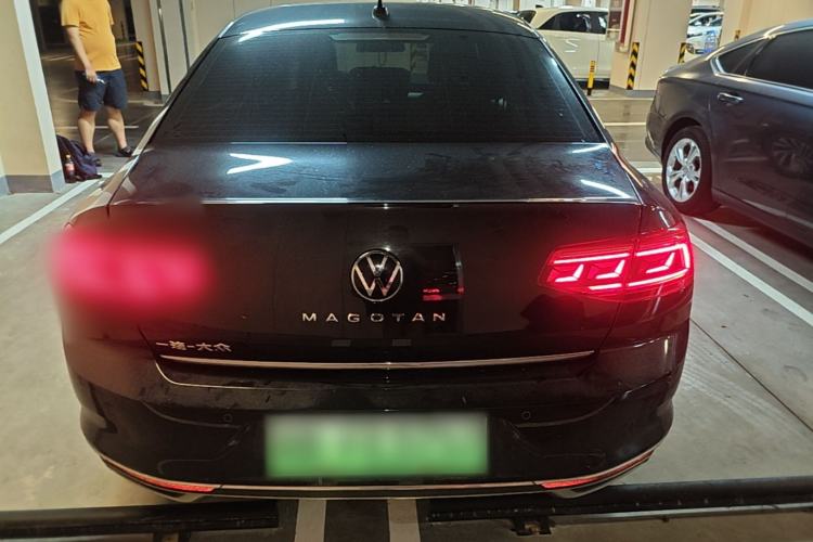 Used Volkswagen Magotan GTE Plug-in Hybrid 2020 GTE Luxury Model Rear
