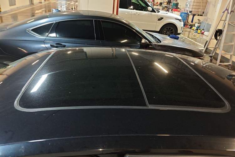 Used Volkswagen Magotan GTE Plug-in Hybrid 2020 GTE Luxury Model Roof