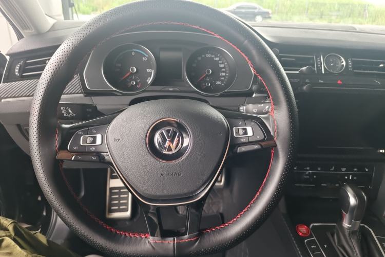 Used Volkswagen Magotan GTE Plug-in Hybrid 2020 GTE Prestige Model Steering Wheel