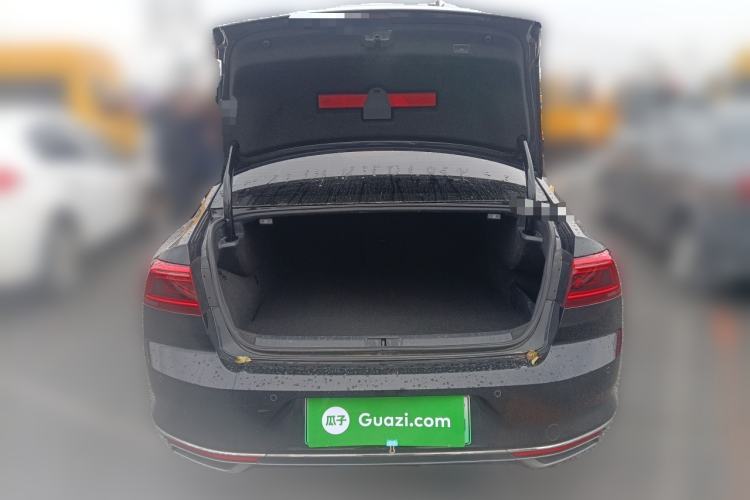 Used Volkswagen Magotan GTE Plug-in Hybrid 2020 GTE Luxury Model Trunk