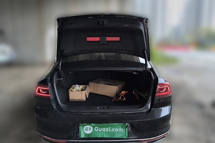 Used Volkswagen Magotan GTE Plug-in Hybrid 2020 GTE Luxury Model Trunk