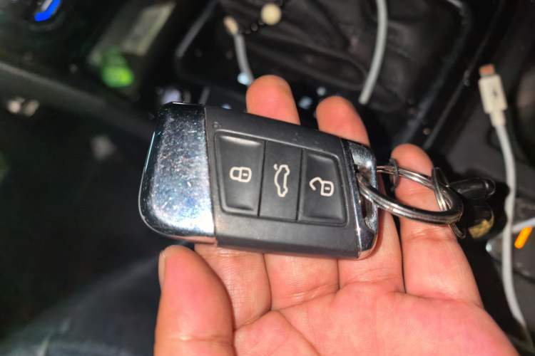 Used Volkswagen Magotan GTE Plug-in Hybrid 2020 GTE Luxury Model Vehicle Key