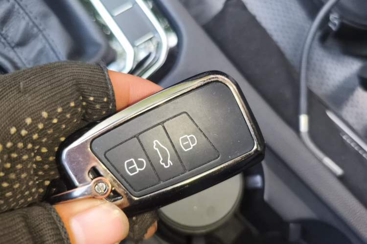 Used Volkswagen Magotan GTE Plug-in Hybrid 2020 GTE Luxury Model Vehicle Key