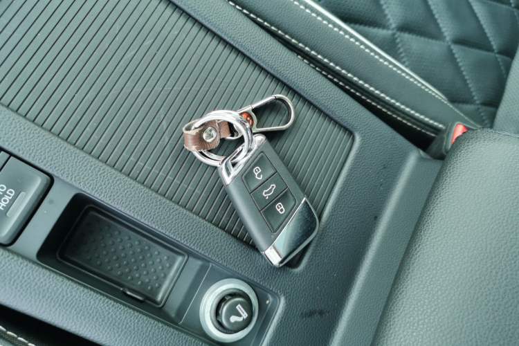 Used Volkswagen Magotan GTE Plug-in Hybrid 2020 GTE Prestige Model Vehicle Key