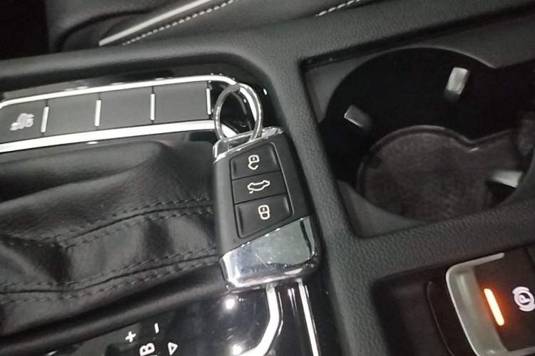 Used Volkswagen Magotan GTE Plug-in Hybrid 2020 GTE Luxury Model Vehicle Key