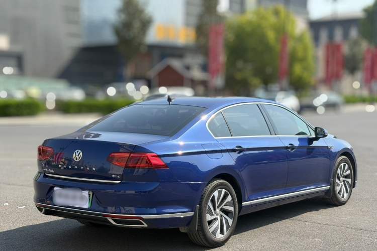 Used Volkswagen Magotan GTE Plug-in Hybrid 2020 GTE Luxury Model Exterior 7