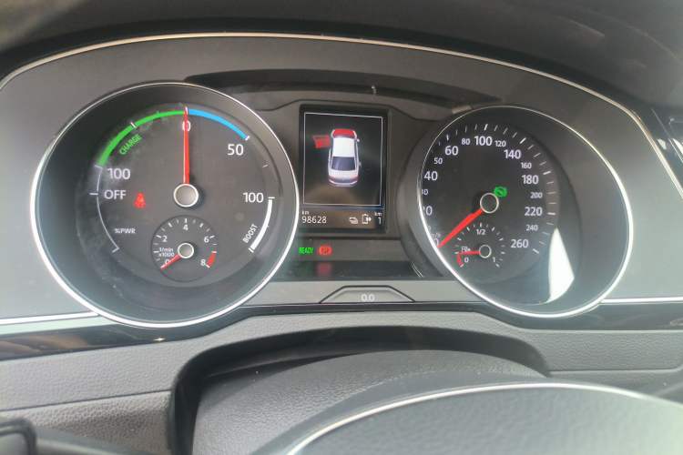 Used Volkswagen Magotan GTE Plug-in Hybrid 2020 GTE Luxury Model Instrument Cluster