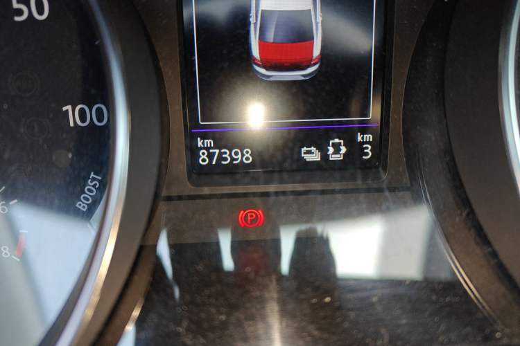 Used Volkswagen Magotan GTE Plug-in Hybrid 2020 GTE Prestige Model Odometer Close Up