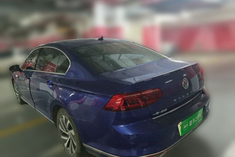 Used Volkswagen Magotan GTE Plug-in Hybrid 2020 GTE Luxury Model Rear Left 45 Deg