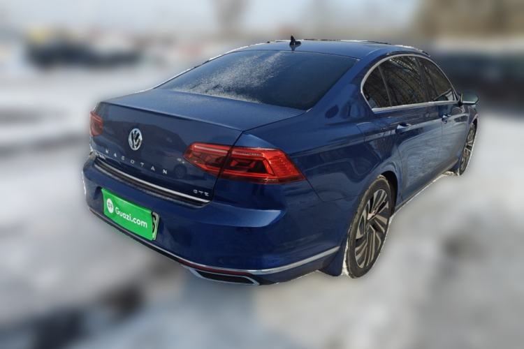 Used Volkswagen Magotan GTE Plug-in Hybrid 2020 GTE Prestige Model Rear Right 45 Deg