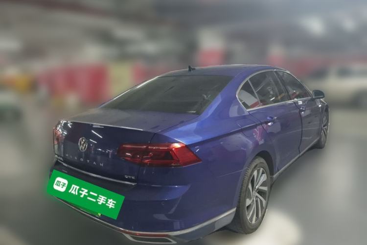 Used Volkswagen Magotan GTE Plug-in Hybrid 2020 GTE Luxury Model Rear Right 45 Deg