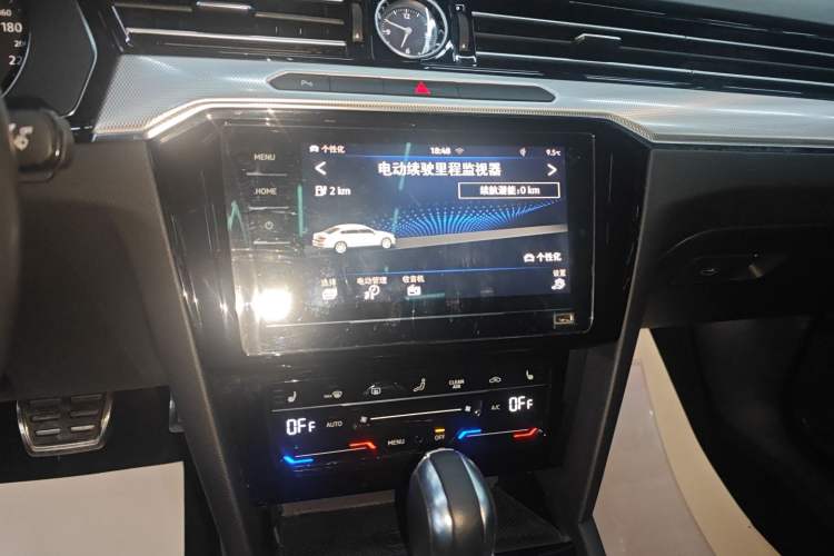 Used Volkswagen Magotan GTE Plug-in Hybrid 2020 GTE Luxury Model Audio And AC Panel