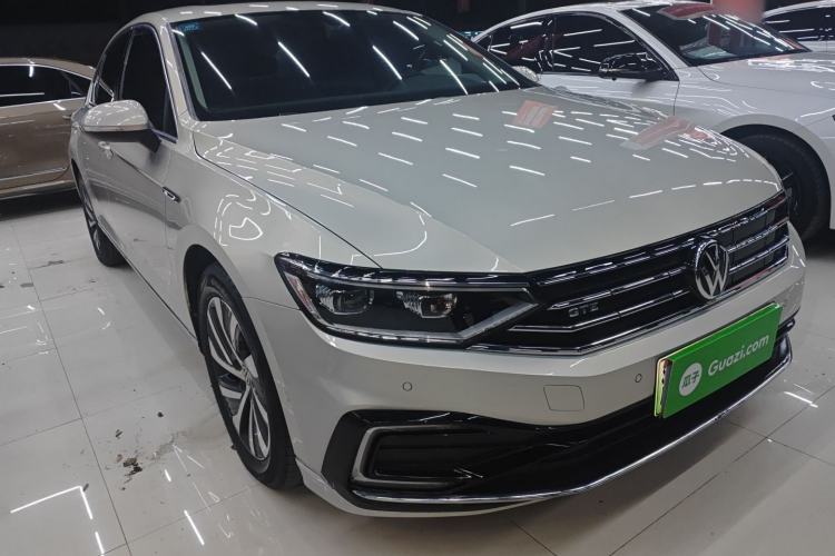 Used Volkswagen Magotan GTE Plug-in Hybrid 2020 GTE Luxury Model Exterior 2
