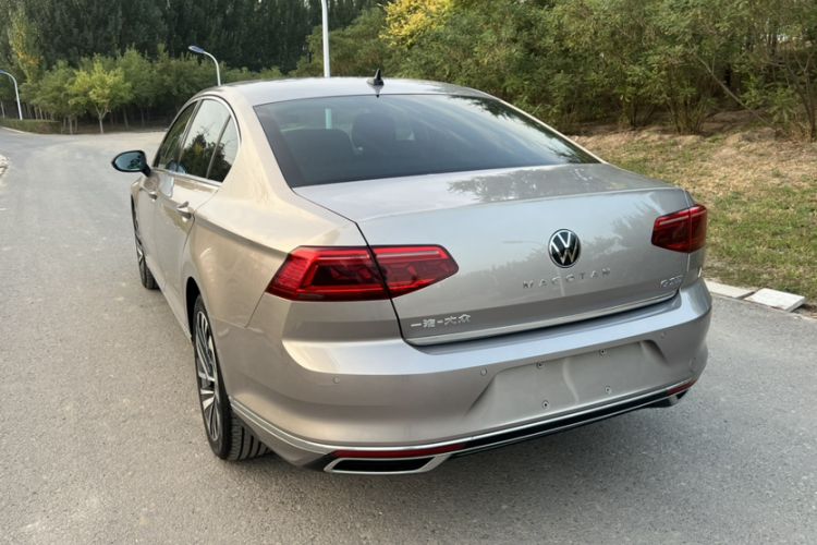 Used Volkswagen Magotan GTE Plug-in Hybrid 2020 GTE Prestige Model Exterior 3