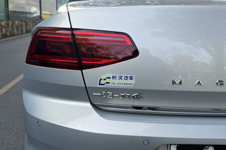 Used Volkswagen Magotan GTE Plug-in Hybrid 2020 GTE Luxury Model Exterior 4