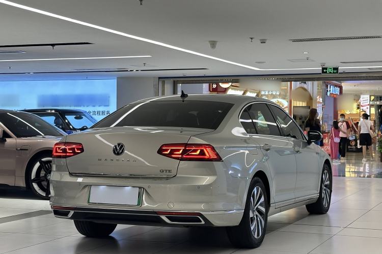 Used Volkswagen Magotan GTE Plug-in Hybrid 2020 GTE Luxury Model Exterior 5