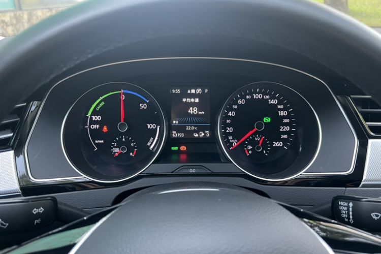 Used Volkswagen Magotan GTE Plug-in Hybrid 2020 GTE Luxury Model Interior 4