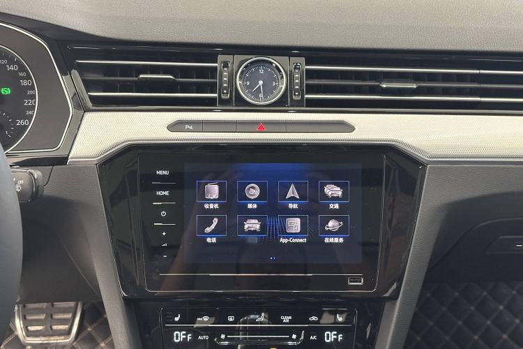Used Volkswagen Magotan GTE Plug-in Hybrid 2020 GTE Luxury Model Interior 5