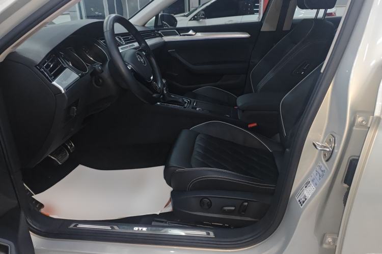 Used Volkswagen Magotan GTE Plug-in Hybrid 2020 GTE Luxury Model Left Front Seat