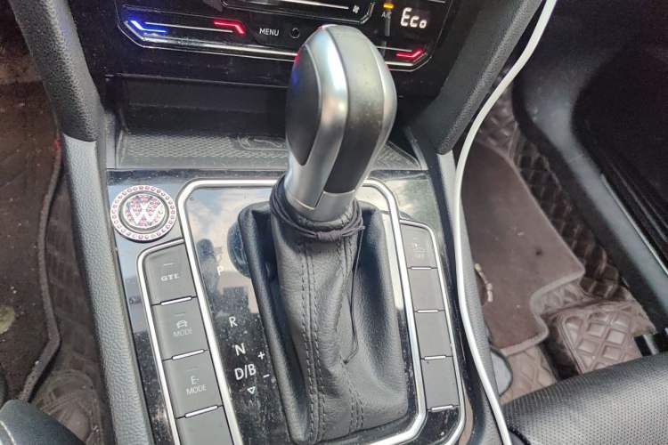 Used Volkswagen Magotan GTE Plug-in Hybrid 2020 GTE Luxury Model Gear Lever