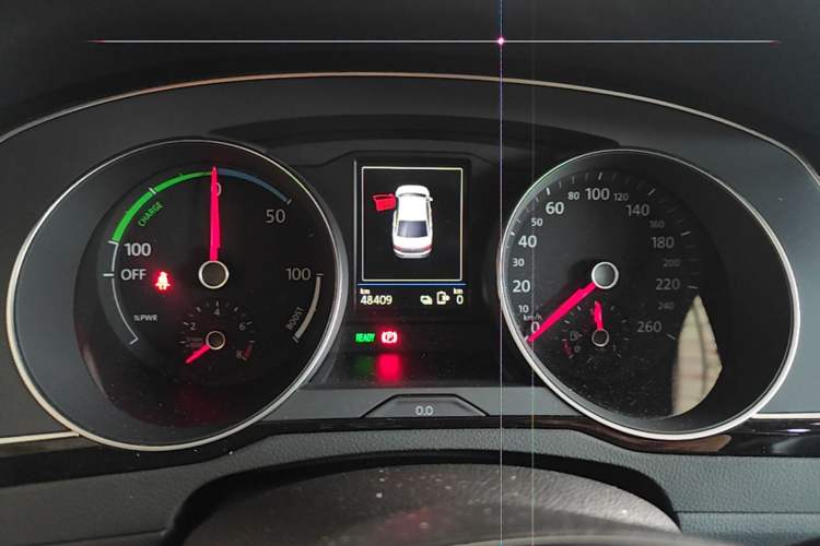 Used Volkswagen Magotan GTE Plug-in Hybrid 2020 GTE Luxury Model Instrument Cluster